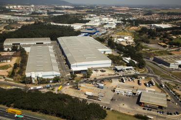 Locação galpões logísticos industriais Jundiaí São Paulo SP